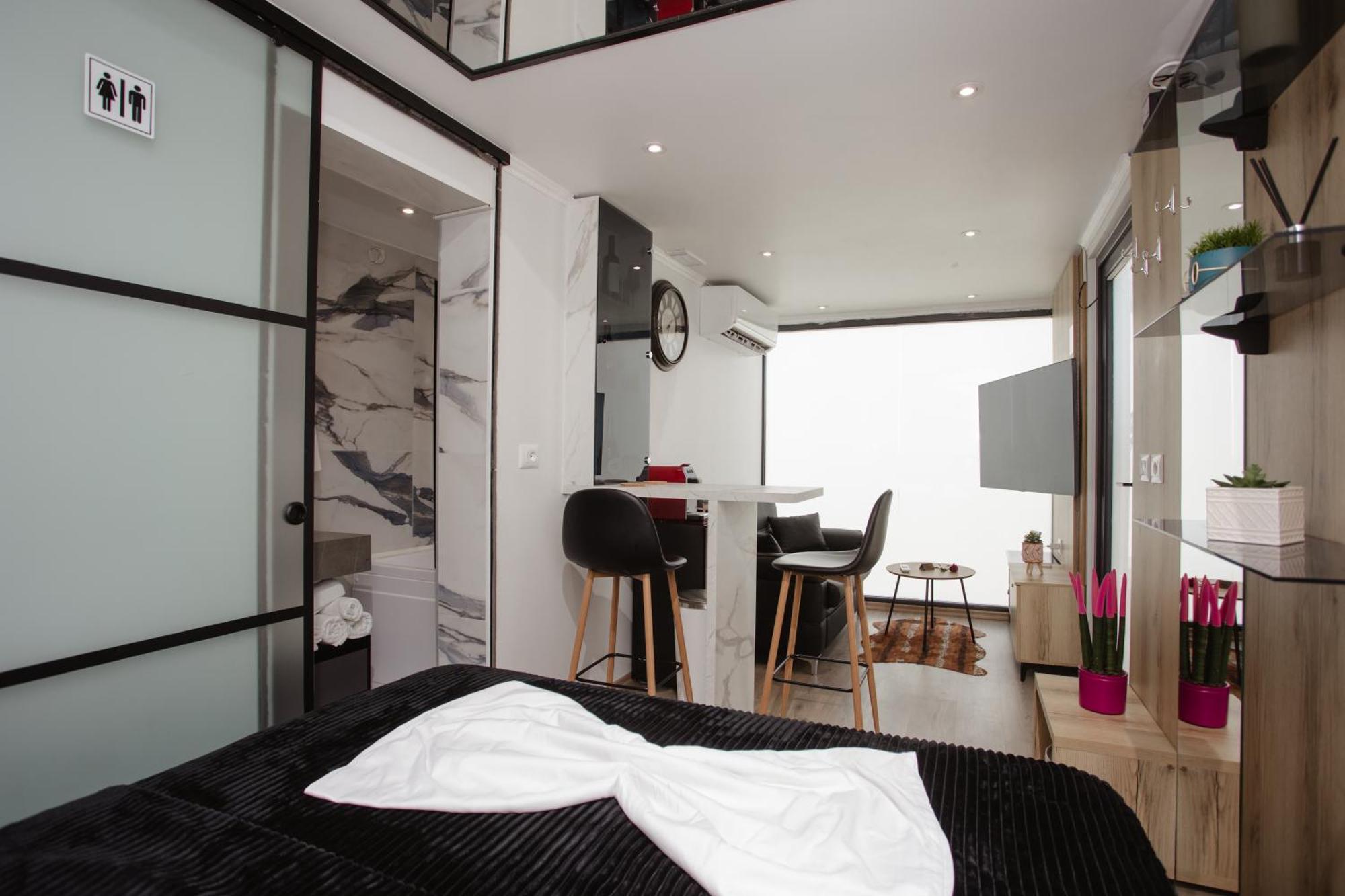 Villa 446 Tiny House Shiroke Extérieur photo
