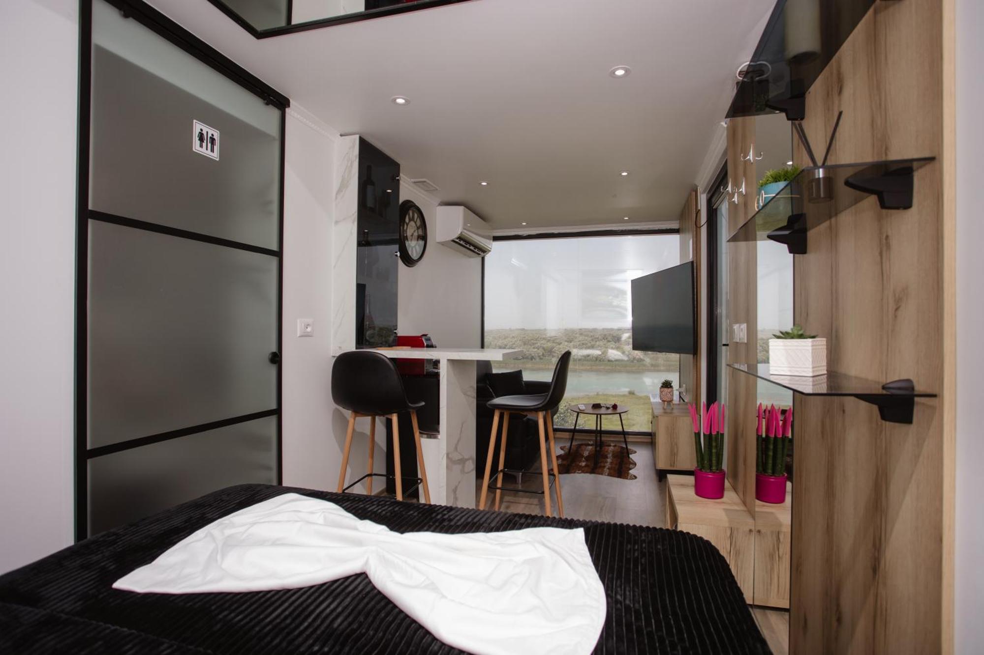 Villa 446 Tiny House Shiroke Extérieur photo